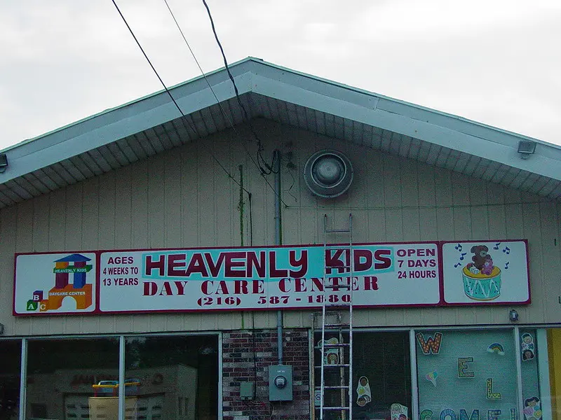 Storefront signs in Garfield Heights