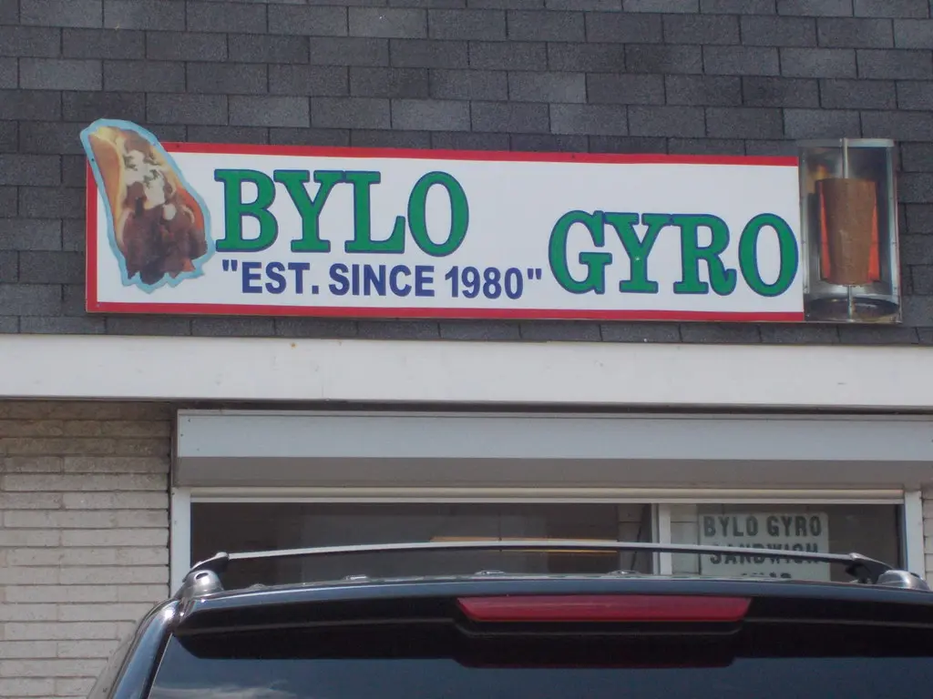 Storefront signs in South Euclid